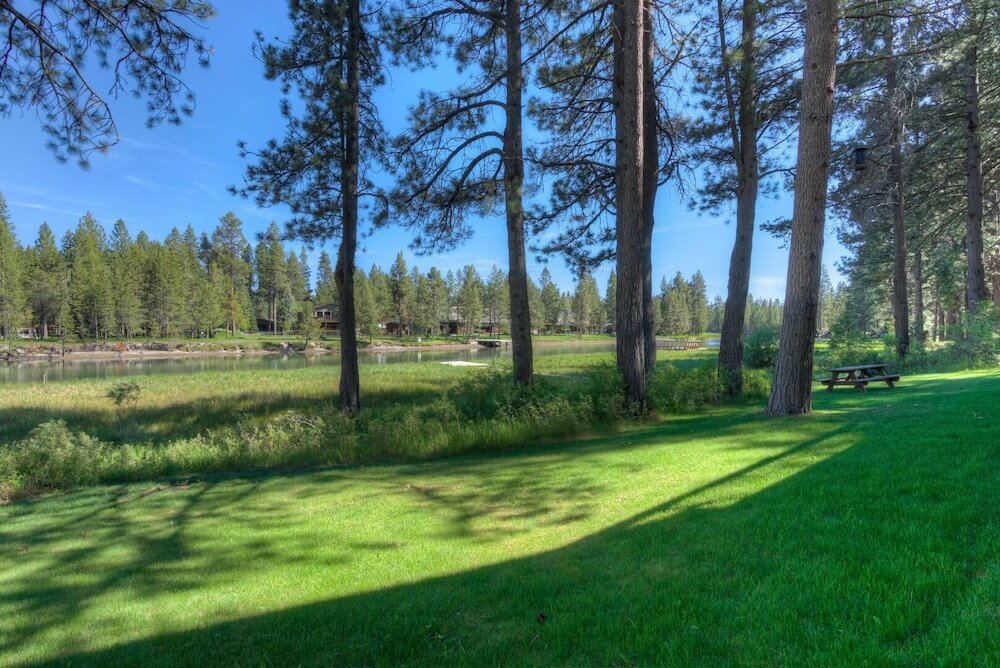 Фото Upland Road 17051