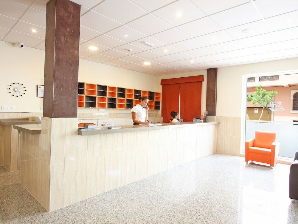 Фото AReH Apartamentos