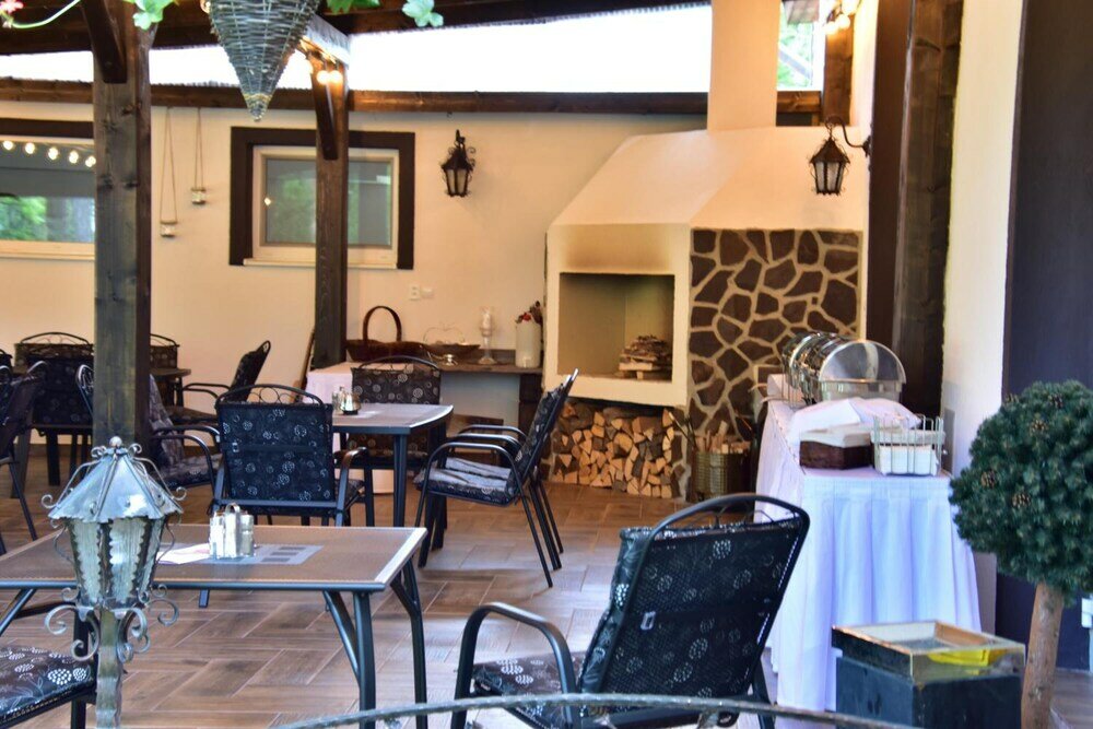 Фото Hotel Svätojánsky kaštieľ