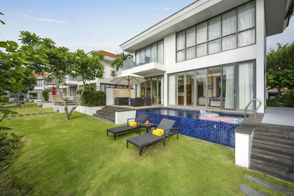 Фото The Ocean Suites