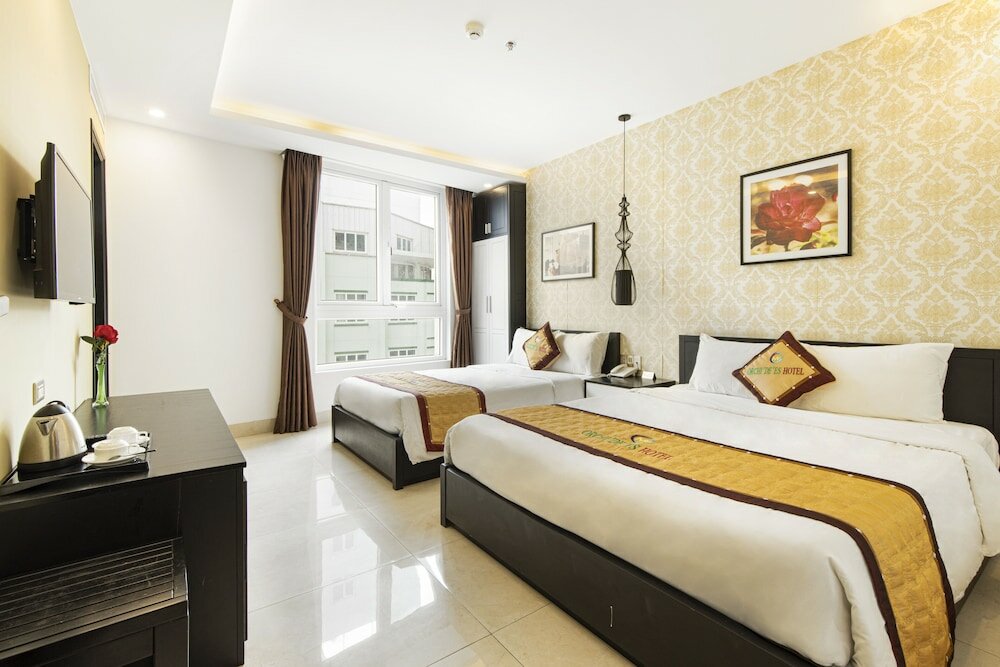 Фото J&b Hotel and Apartments