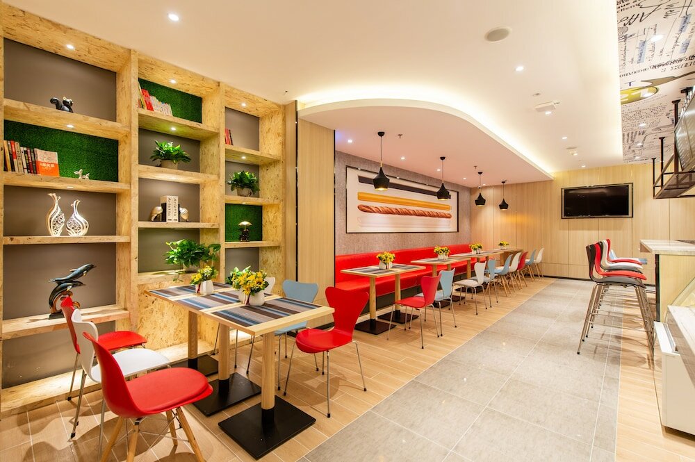 Фото Ibis Dalian Xinghai Park