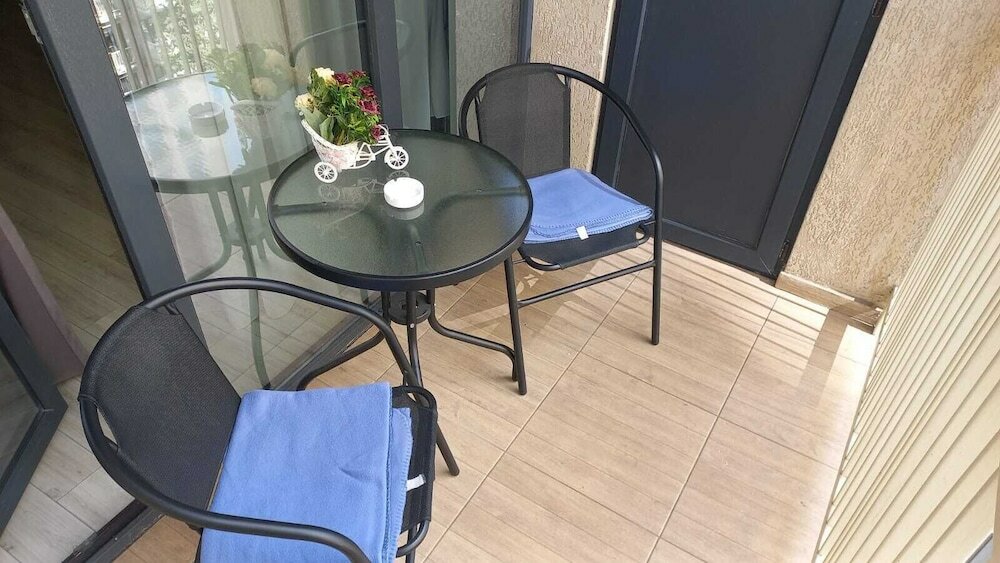 Фото Sol's M2 White Modern Apartments