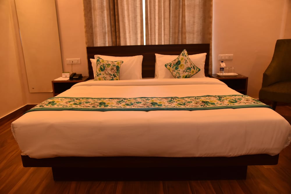 Фото Mastiff Hotel Gopalpur