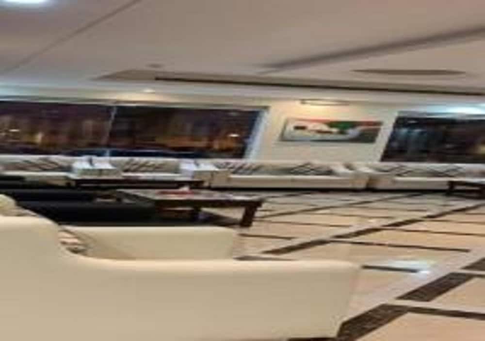 Фото Methaq Hotel Suites