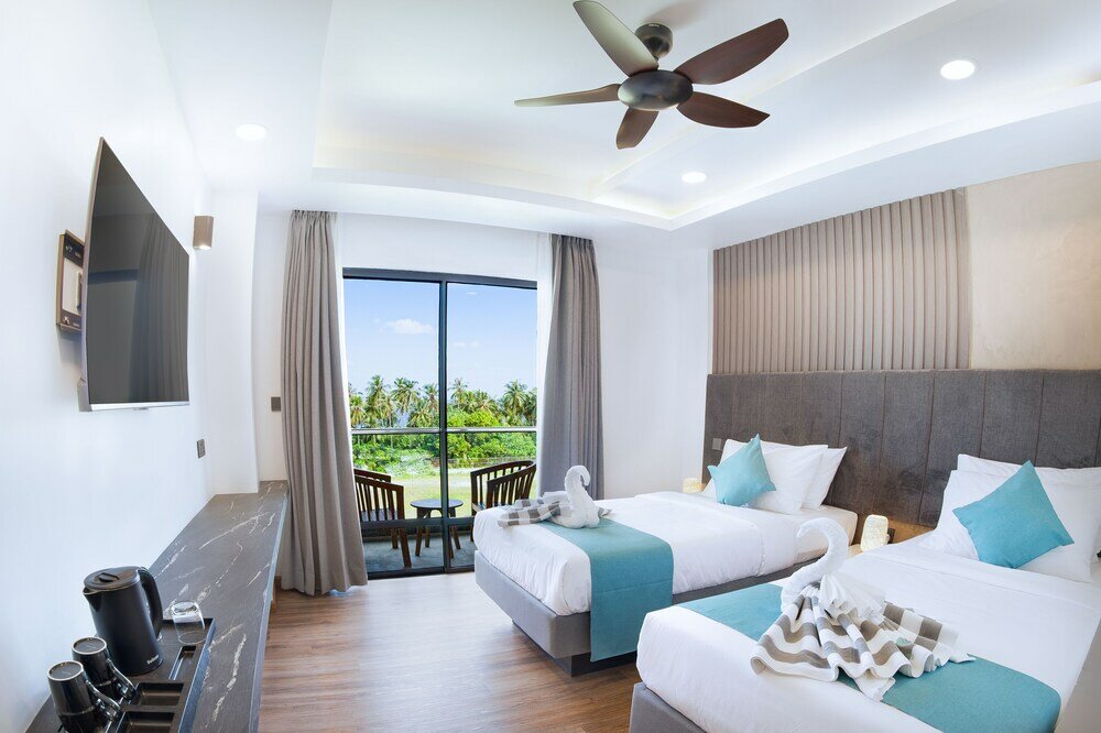 Фото Whaleshark Beach