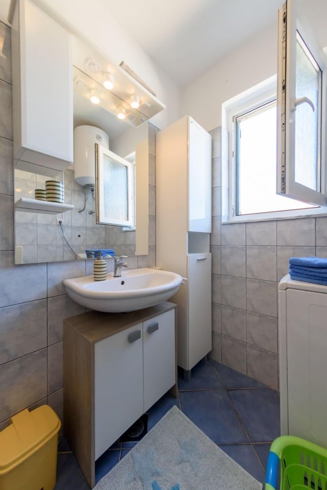 Фото Holiday Home Near Lighthouse - H