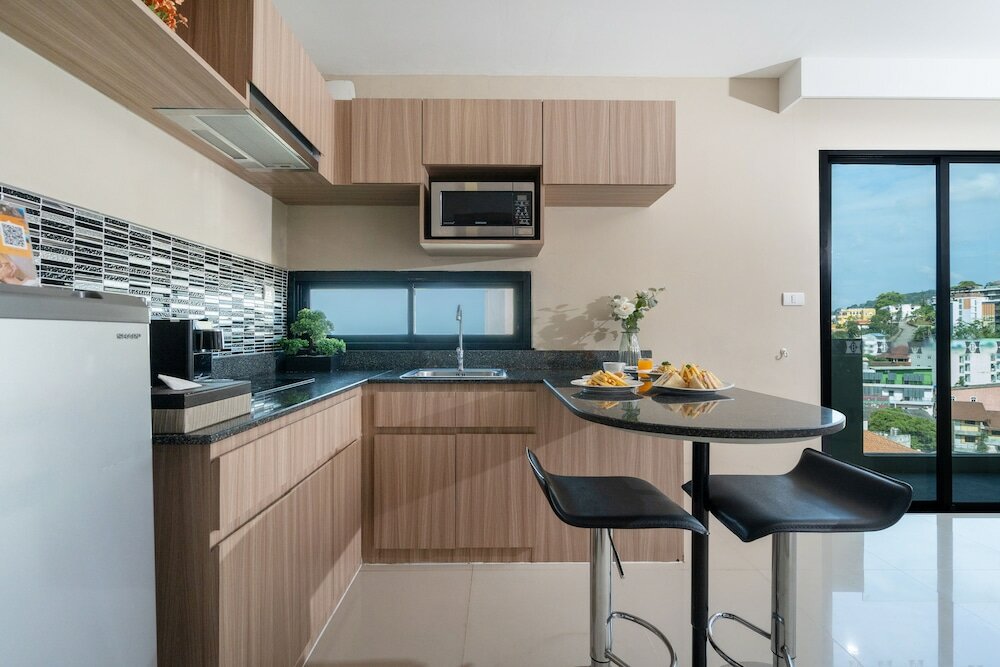 Фото Patong Bay Residence