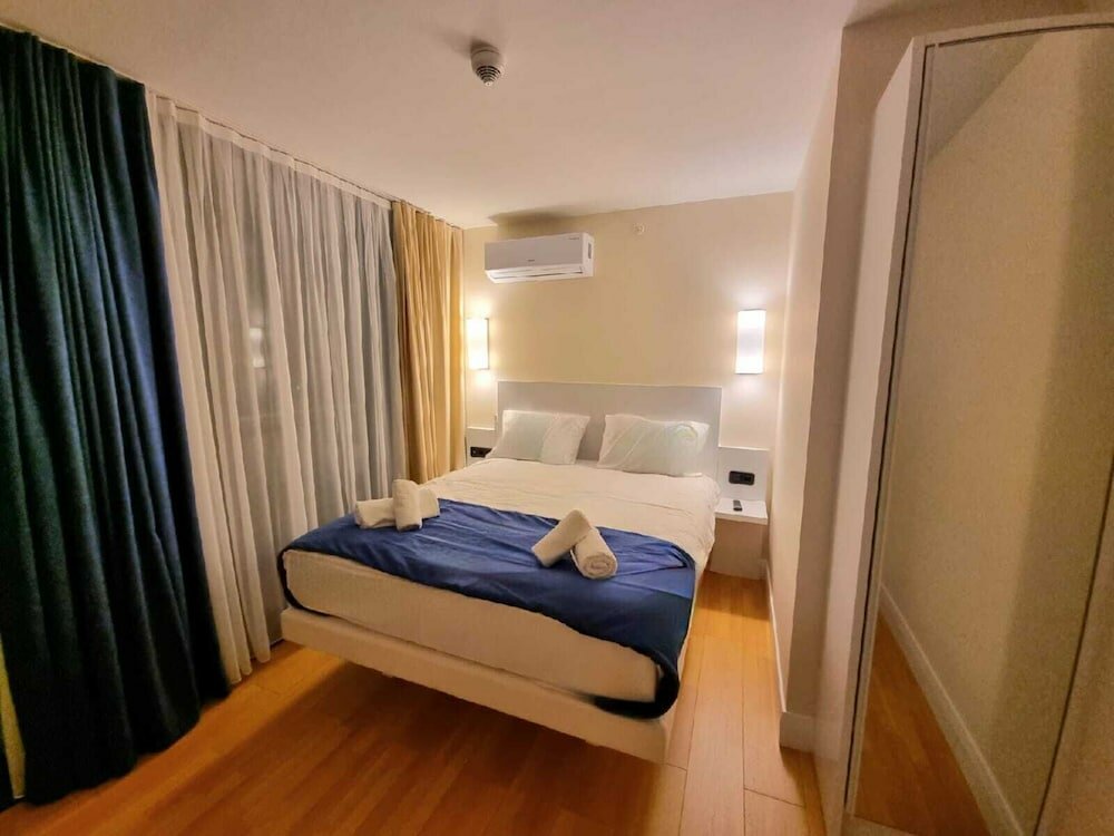 Фото Orbi Hotel Apartments