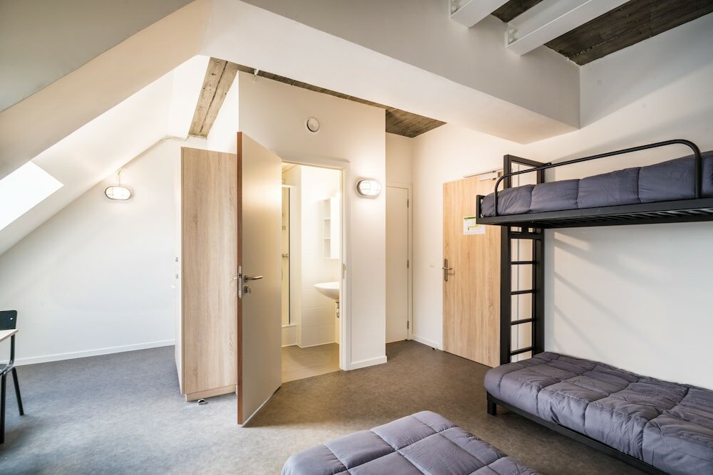 Фото Auberge Jeunesse Charleroi Youth Hostel