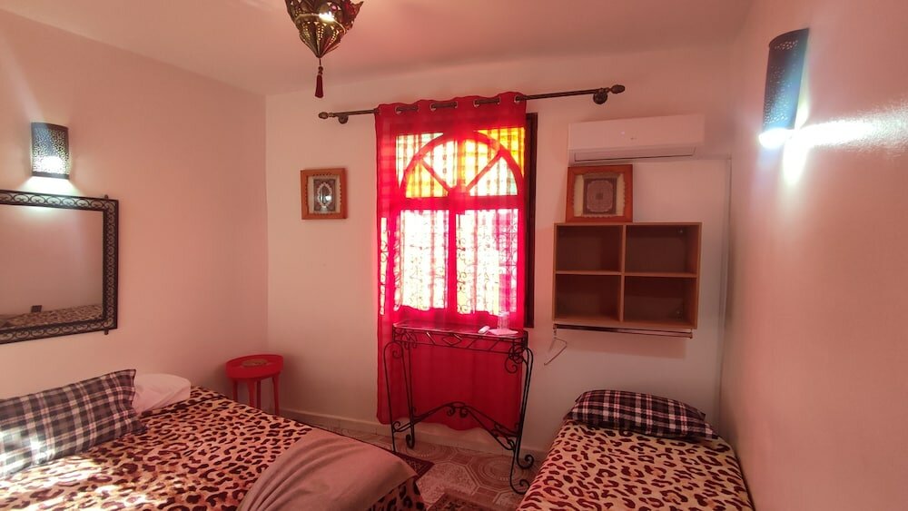 Фото Peace Hostel - Adults Only