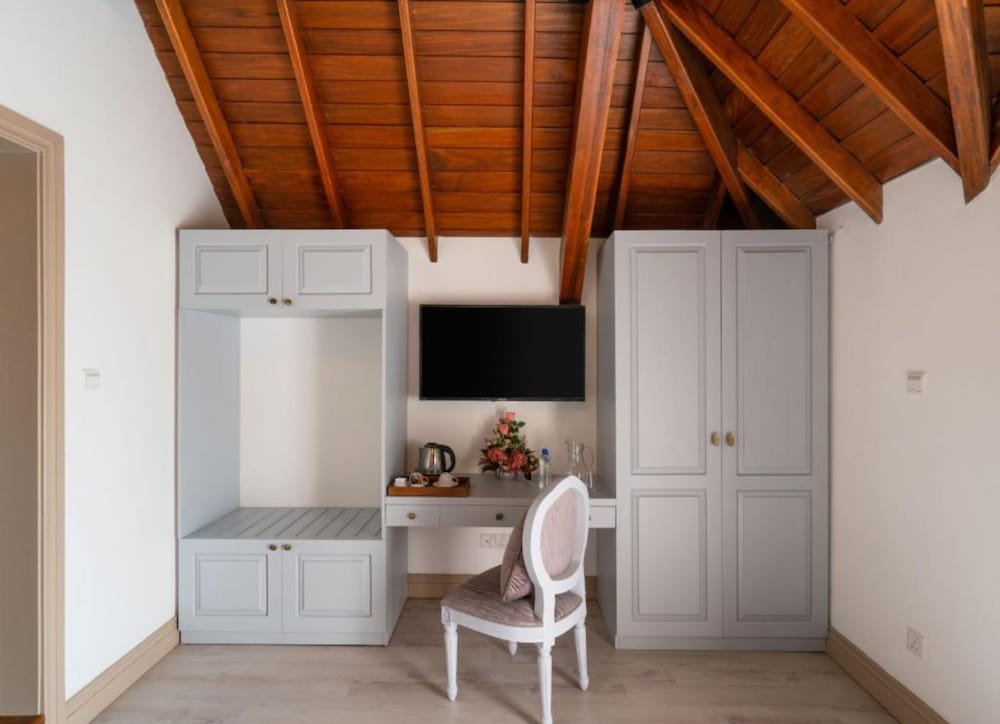 Фото Kent Cottage