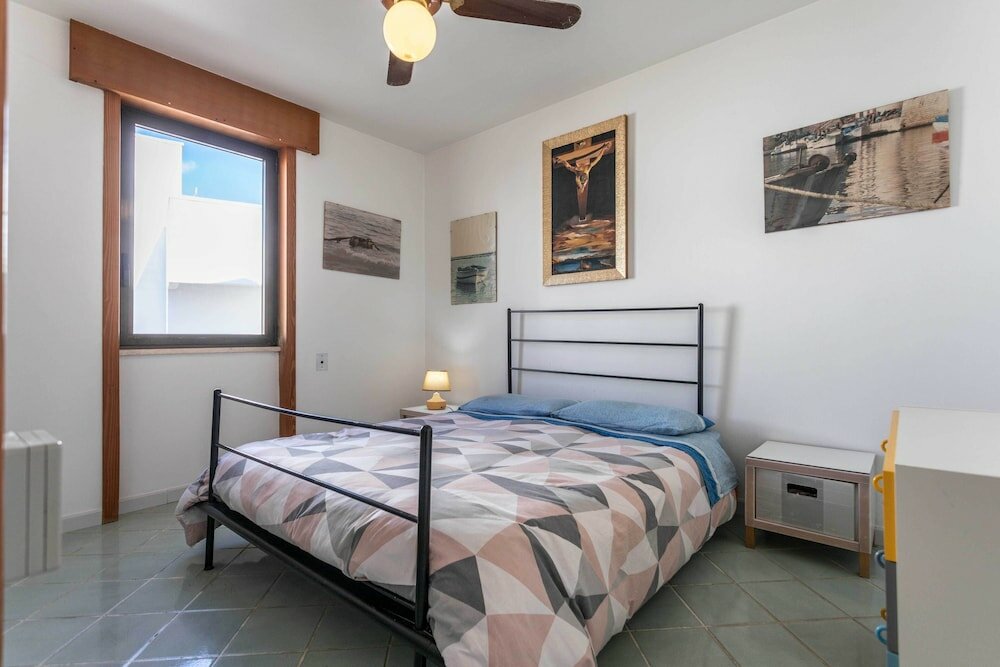 Фото Appartamento Torre Pali sulla spiaggia