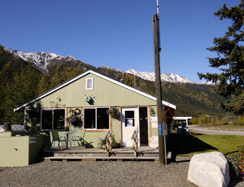 Фото Discovery Yukon Lodgings