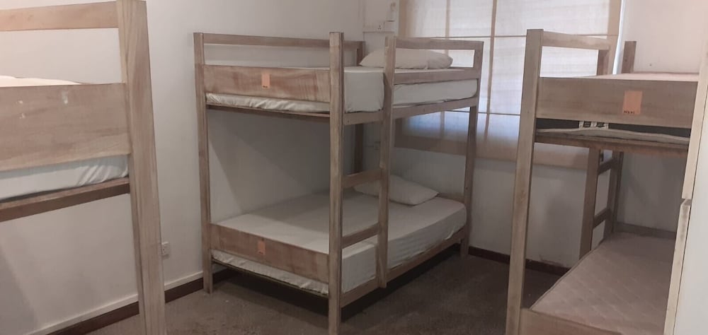 Фото Layover Colombo - Hostel