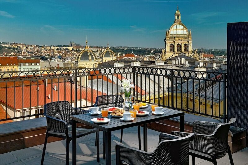 Гостиница DownTown Suites Rubesova в Праге