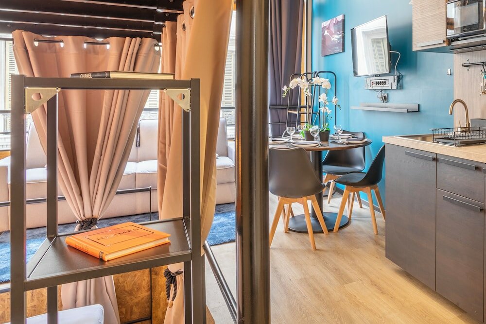 Фото Adira Résid'Marseille Vieux-Port