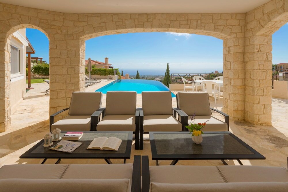 Фото Resitour - Perneri Villas