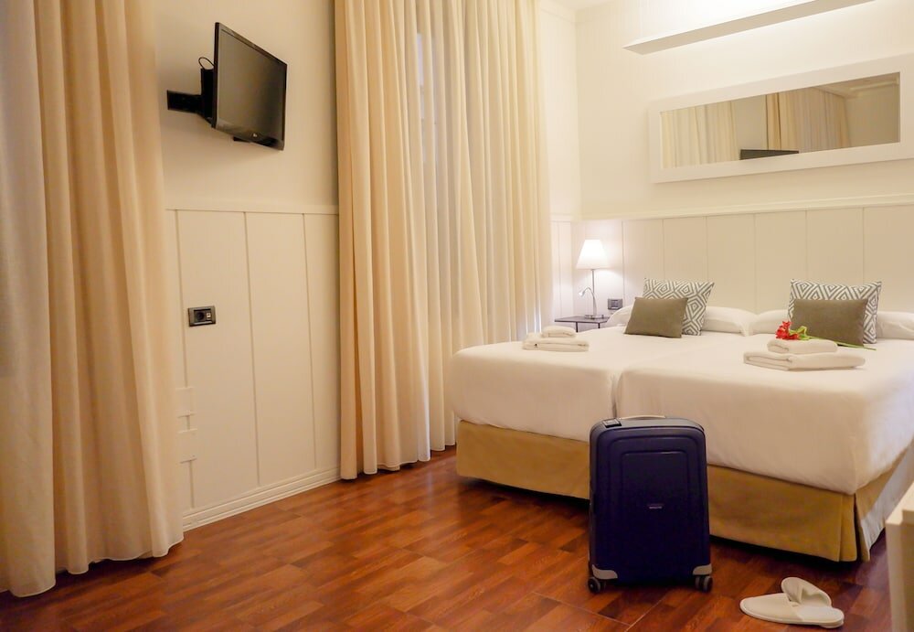 Фото U-Sense Sevilla Centro