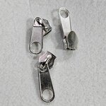Sewing accessories (Soltústik aınalym tas joly, 92/7) ، ملحقات الخياطة