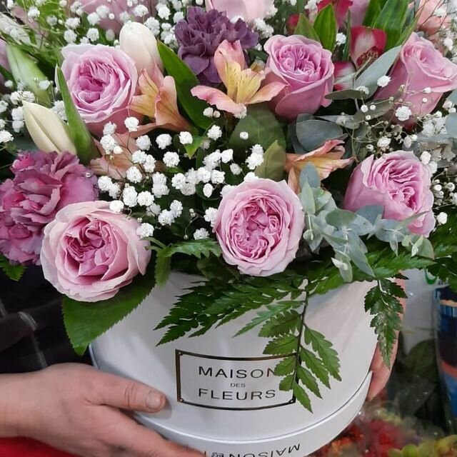 توصيل باقات الزهور Flower House - market of the flowers ، ألماتي، صورة