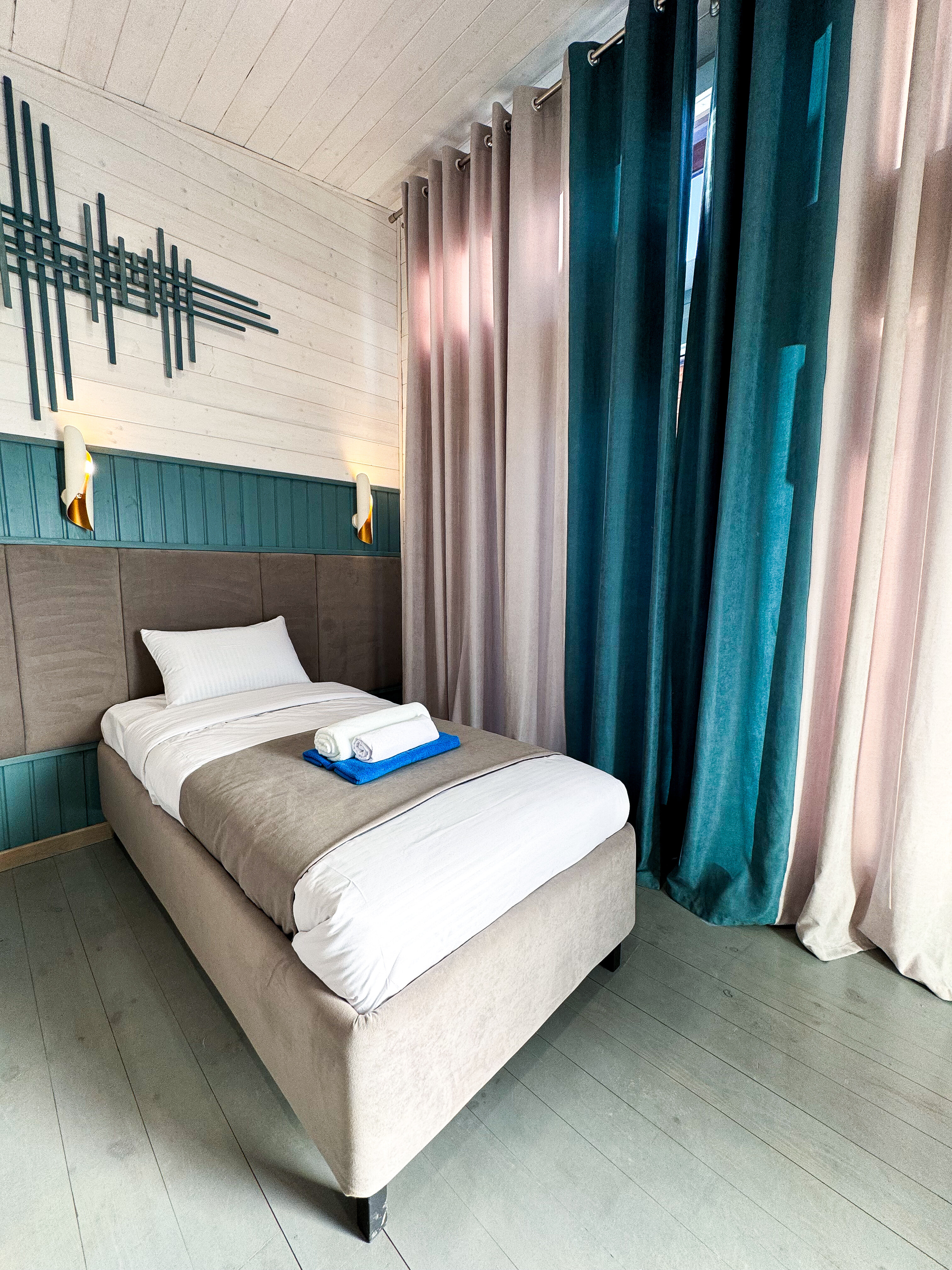 Фото Манреса