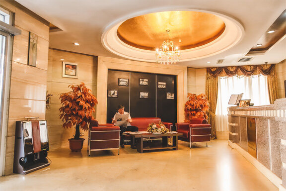 Фото Renion Hills Hotel