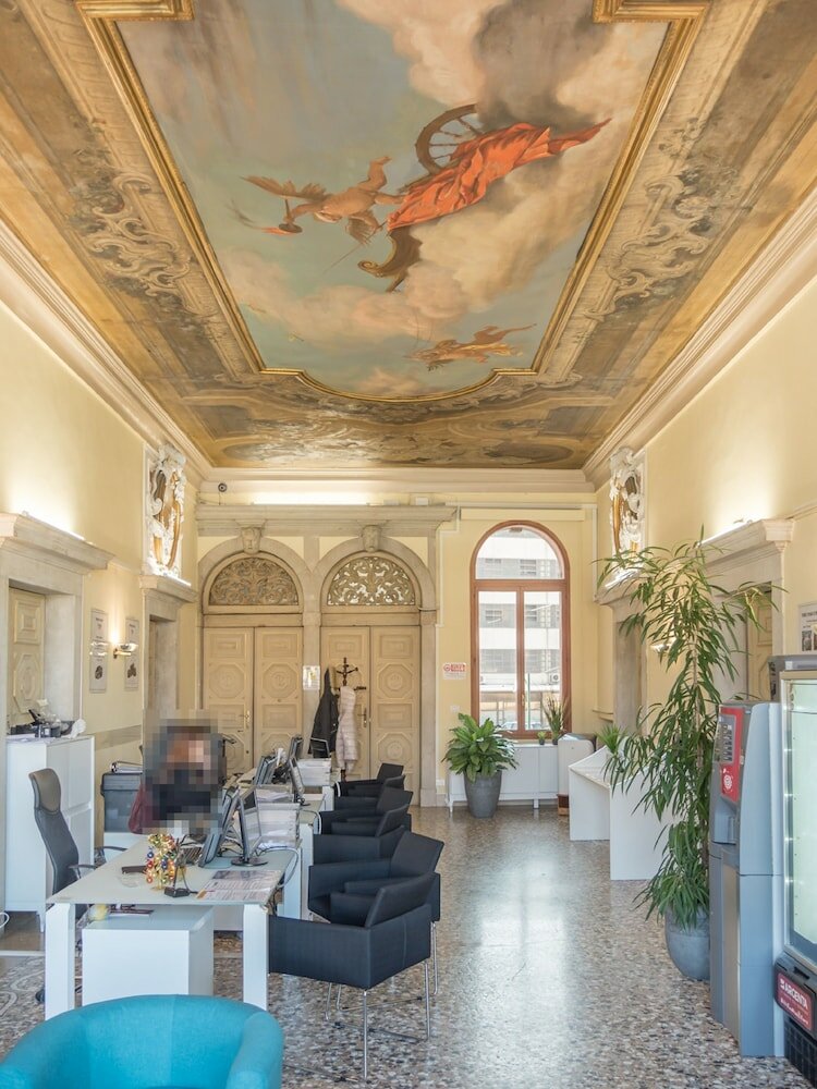 Фото Venice Palace Tintoretto