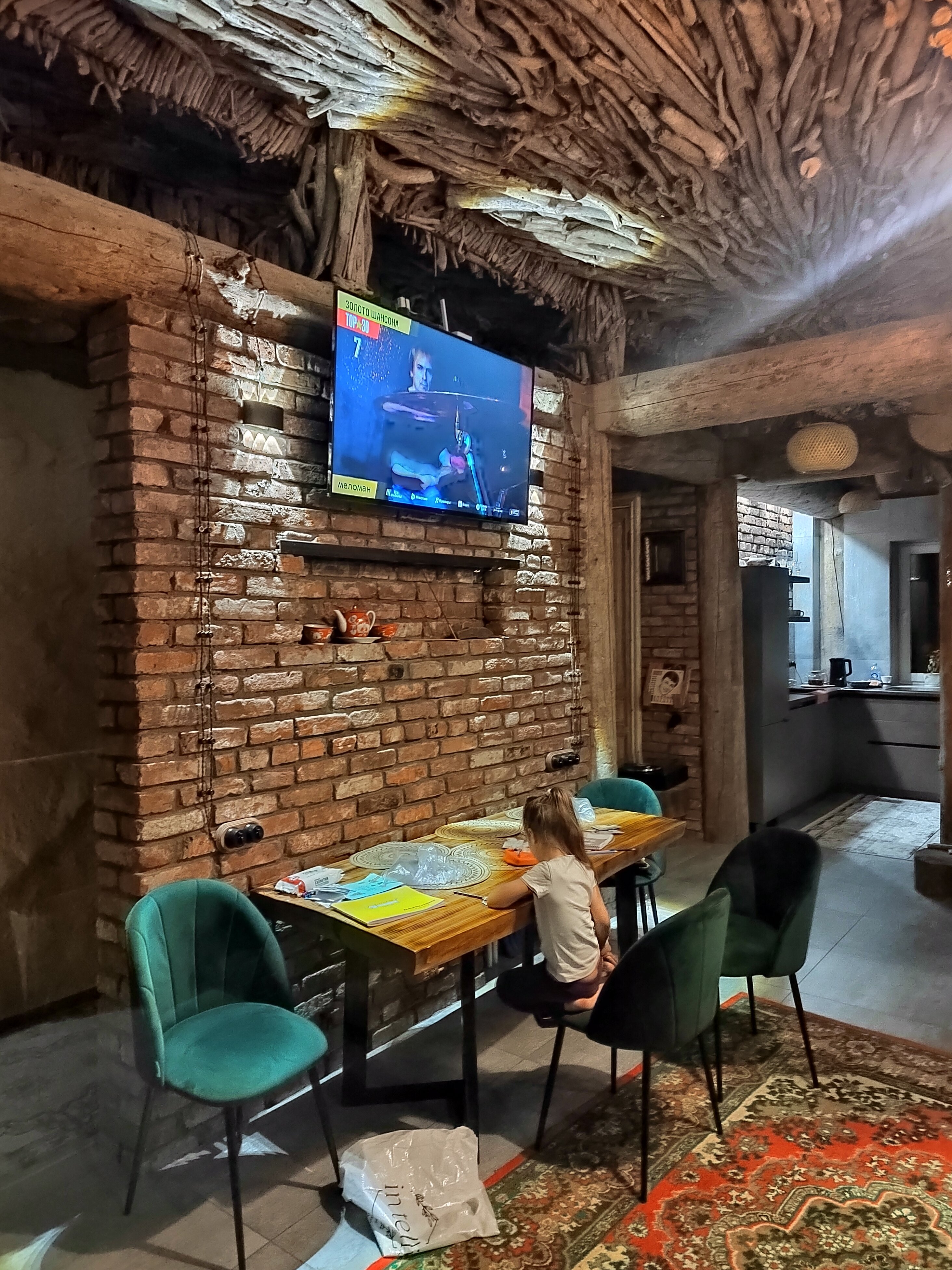 Фото Cabin Shale