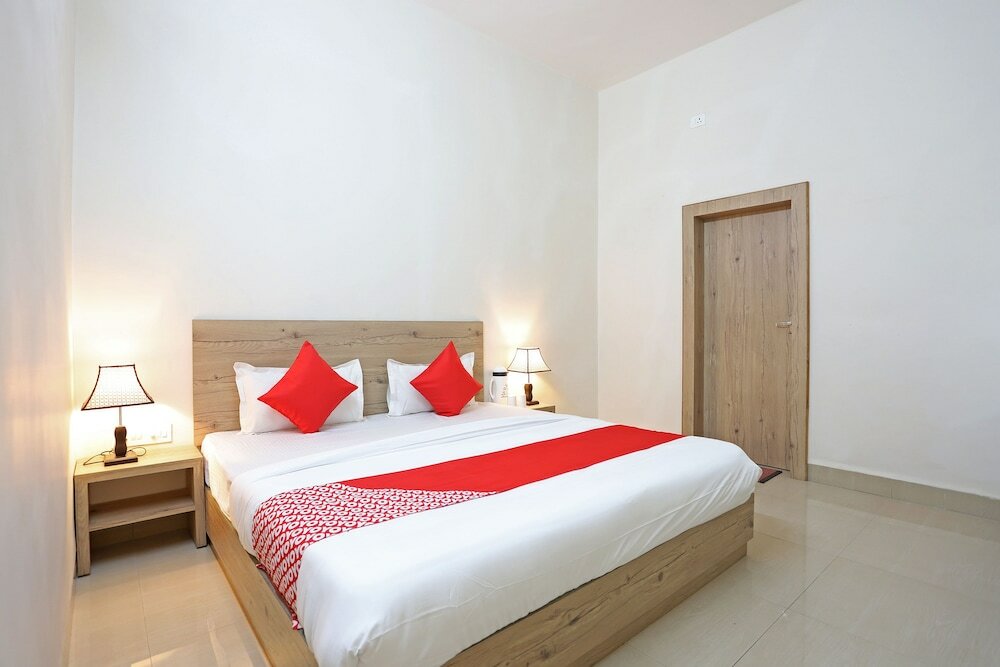 Фото Oyo 46175 Blue Lotus Club And Resorts