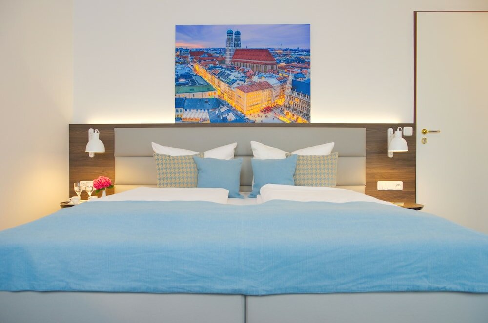 Фото отеля 3