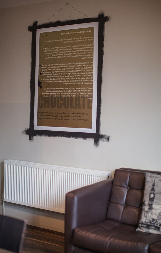 Фото 50 Bootham Crescent