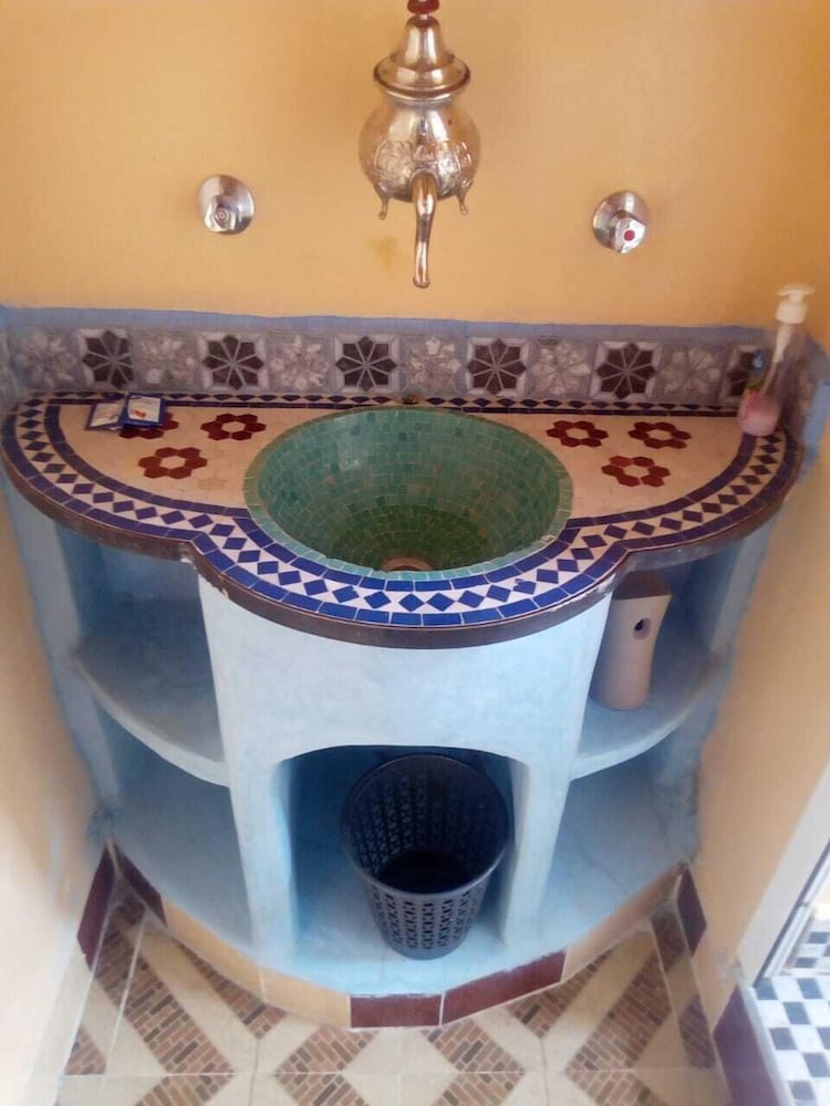 Фото Merzouga Sarah Camp