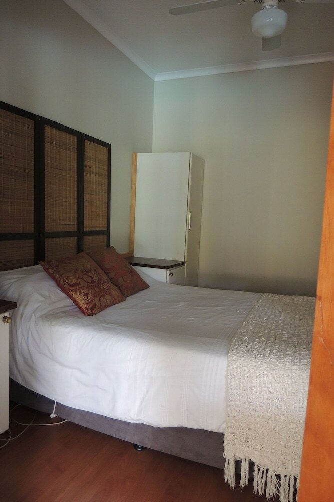 Фото The Brackens Guest House