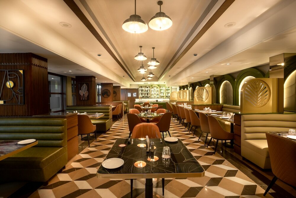 Фото Hotel Express Inn