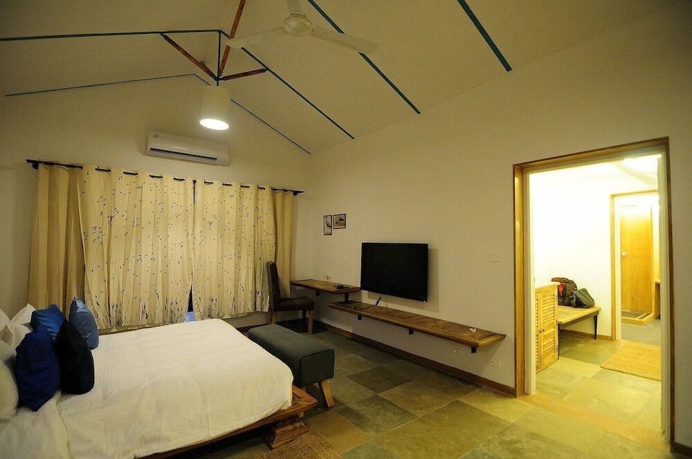 Фото Trees & Tigers