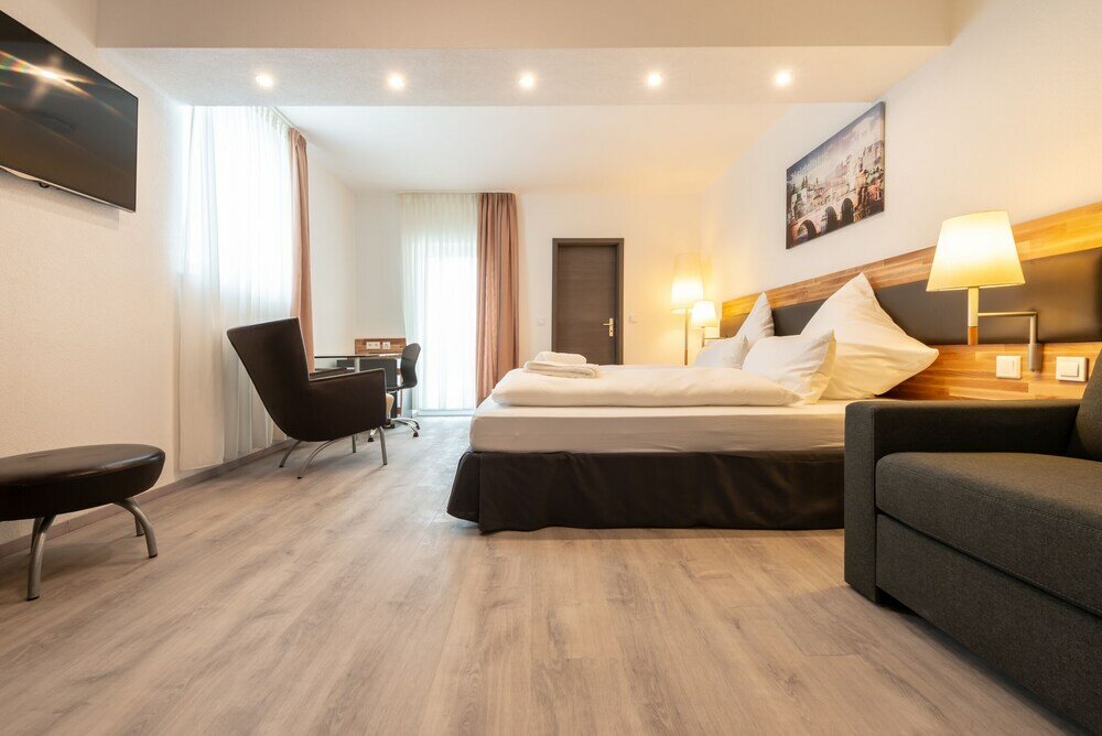 Фото Hotel in Laisen