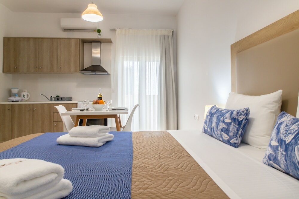 Фото Arigiri Apartments & Suites