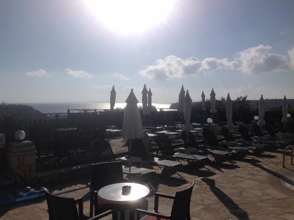 Фото Ariadne Apartments