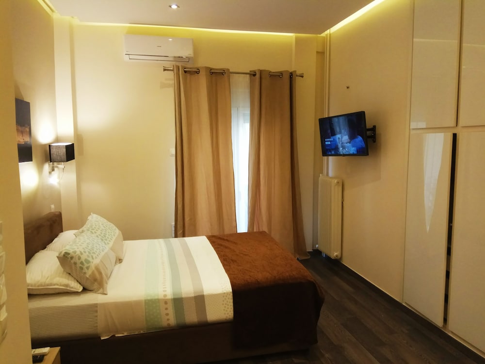 Фото Athens Luxurious Suite 30