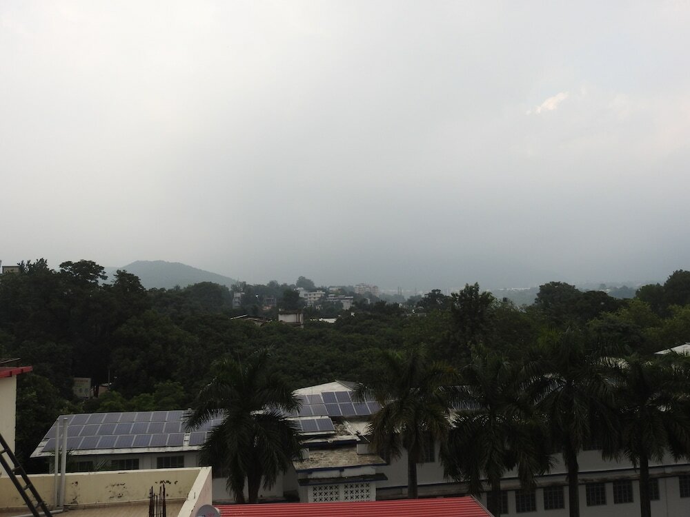 Фото Hotel Aakash Residency