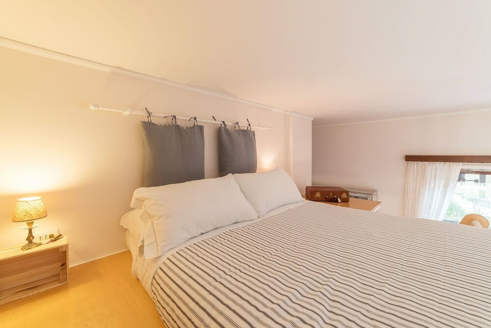 Фото The Quietest Corner of Trastevere, Ac & Elevator