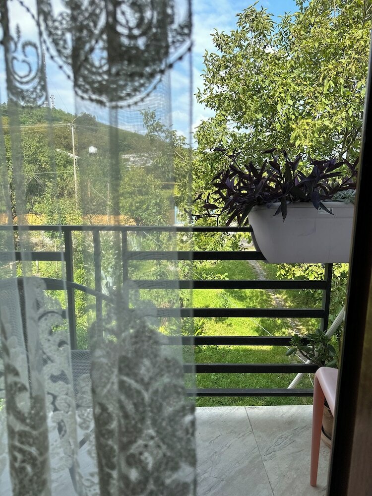 Фото Four seasons in Kutaisi