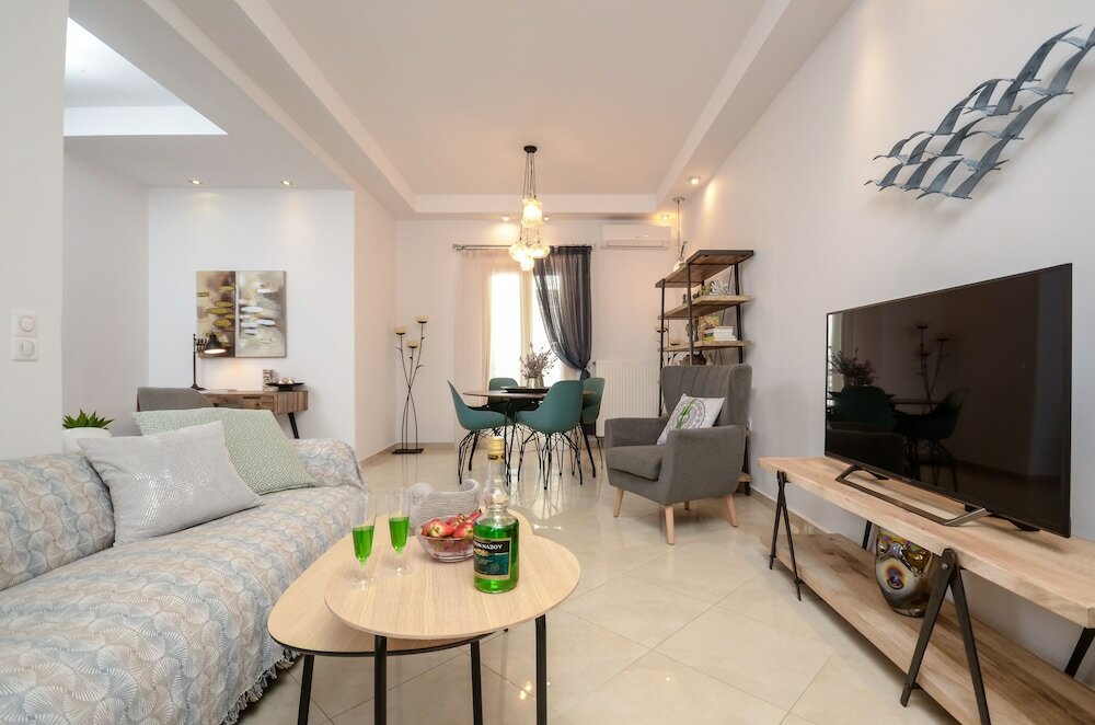 Фото My Island Home