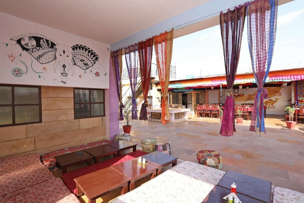 Фото Prithvi Palace