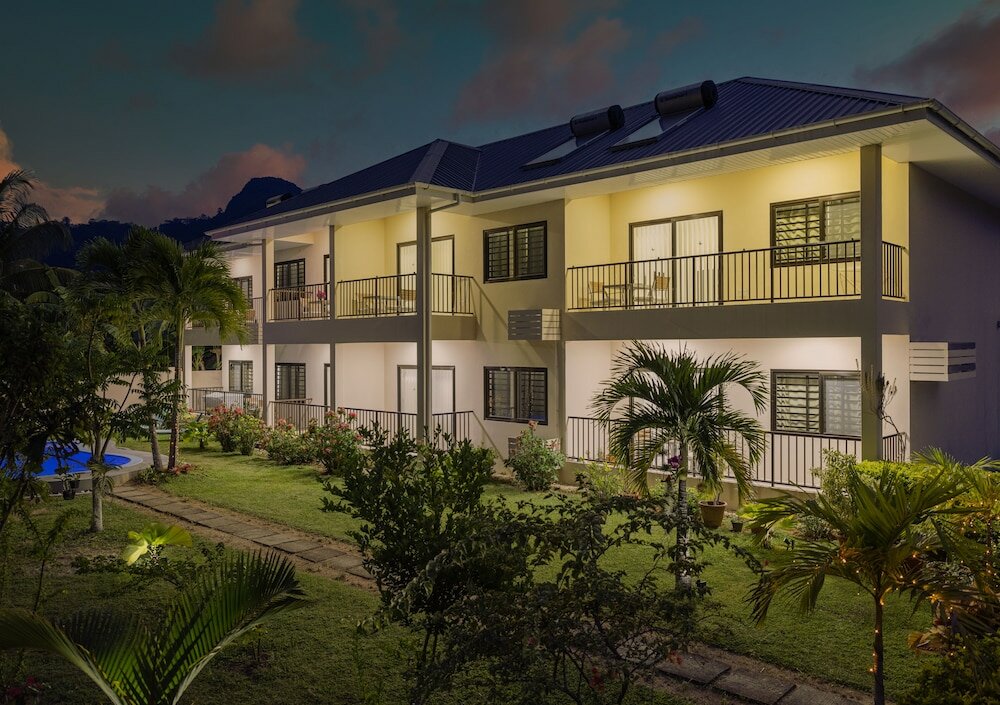 Фото Creole Breeze Self Catering Apartments