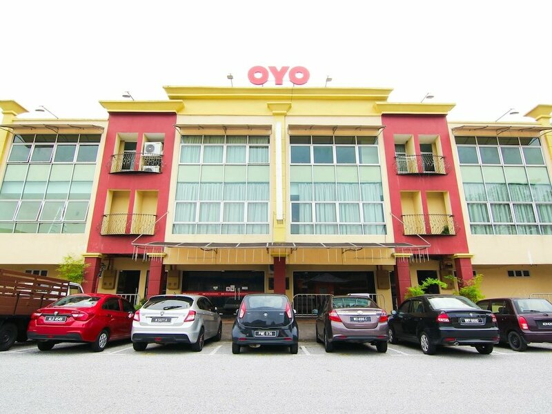 Гостиница Oyo 11343 Hotel Putra Iskandar