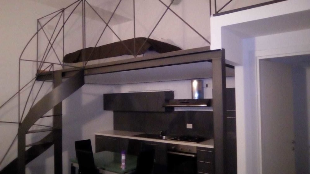 Фото Easy Milano Apartment Navigli