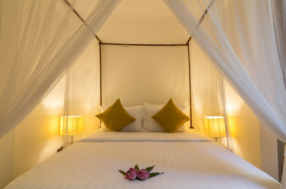 Фото Watdamnak House