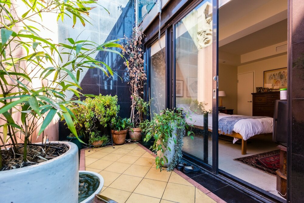 Фото Belle, 2bdr Melbourne Apartment